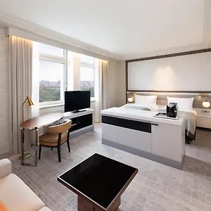 Intercontinental 5*, Berlino Germania