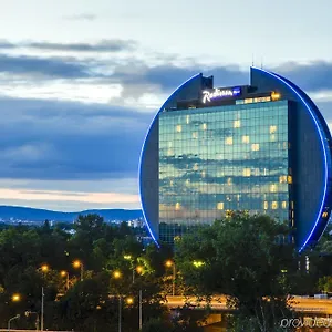 Radisson Blu Frankfurt Almanya